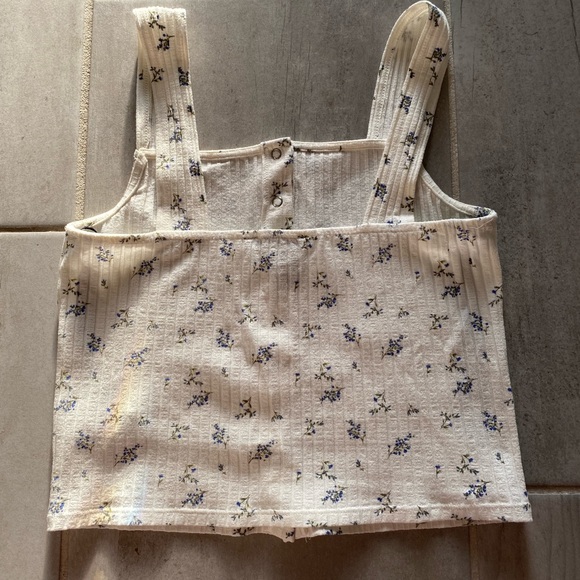 Cropped tank top - Picture 2 of 7